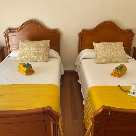 Hevres El Capricho Homestay *