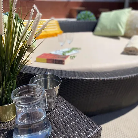 Hevres El Capricho Homestay Malaga