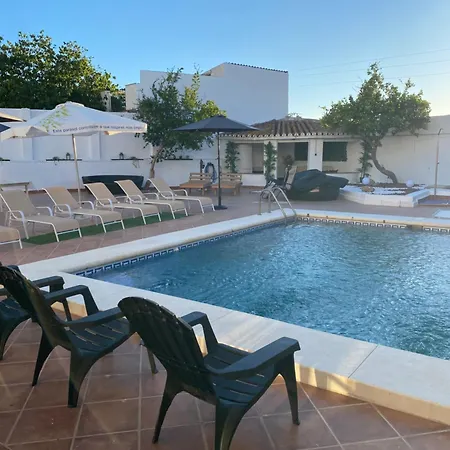 Hevres El Capricho Homestay *