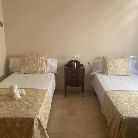 Homestay Hevres El Capricho